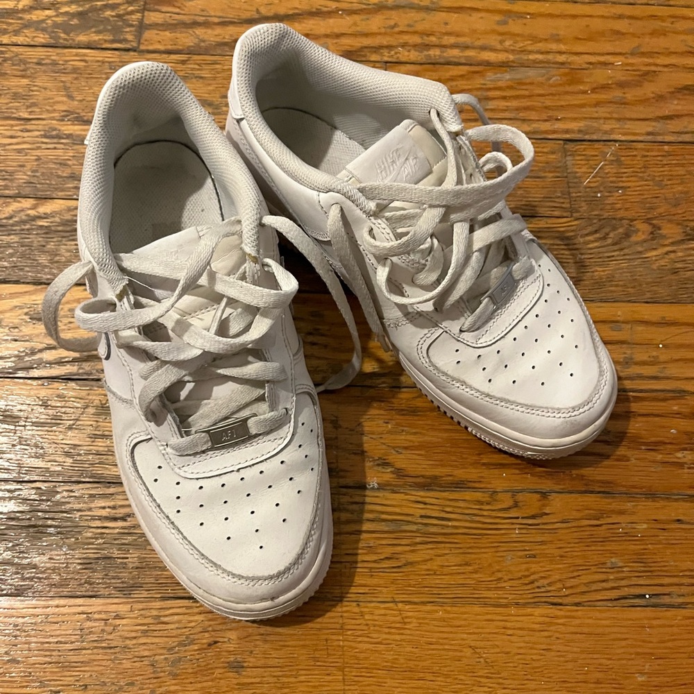 Air Force 1 women size 8 US